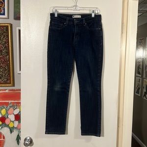 Levi’s mid rise skinny jeans